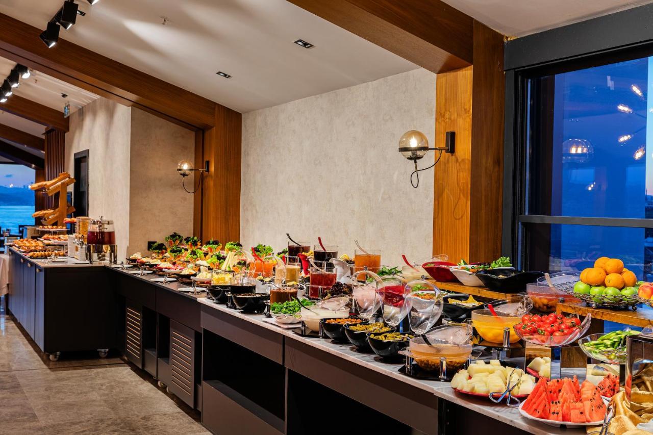 Demiray Hotel Old City Istambul Exterior foto A buffet at a hotel